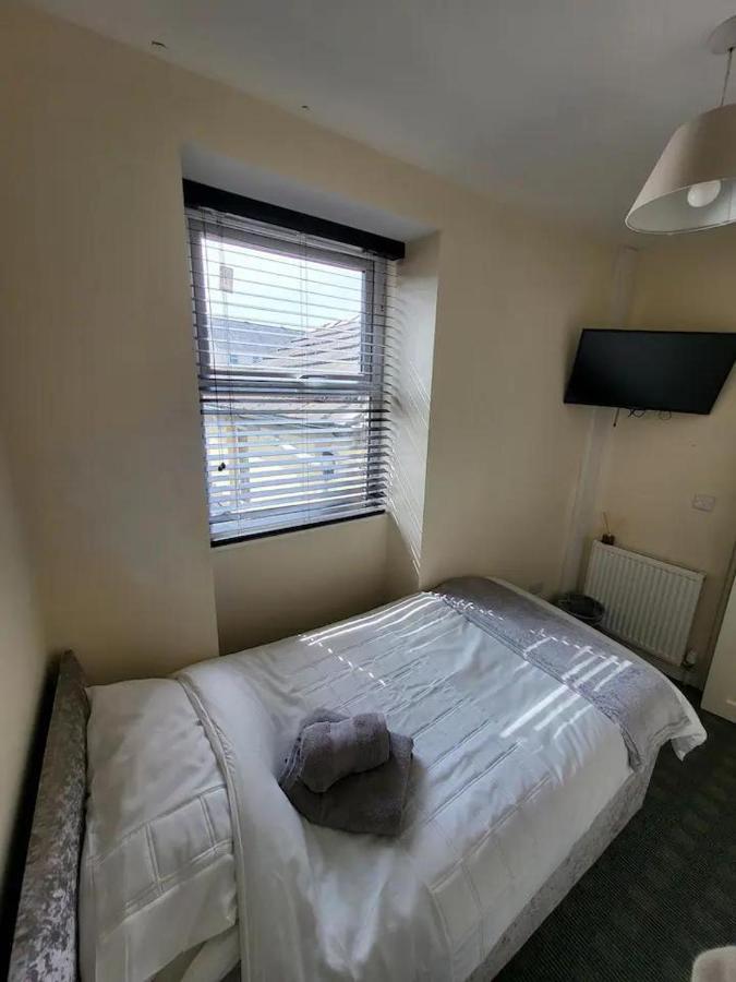 Dublin Packet - Single Room 3 ホーリーヘッド エクステリア 写真